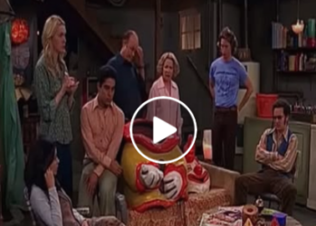 U0302008 Feels like hanging out with old friends 👋 Part 2 #That70sShow